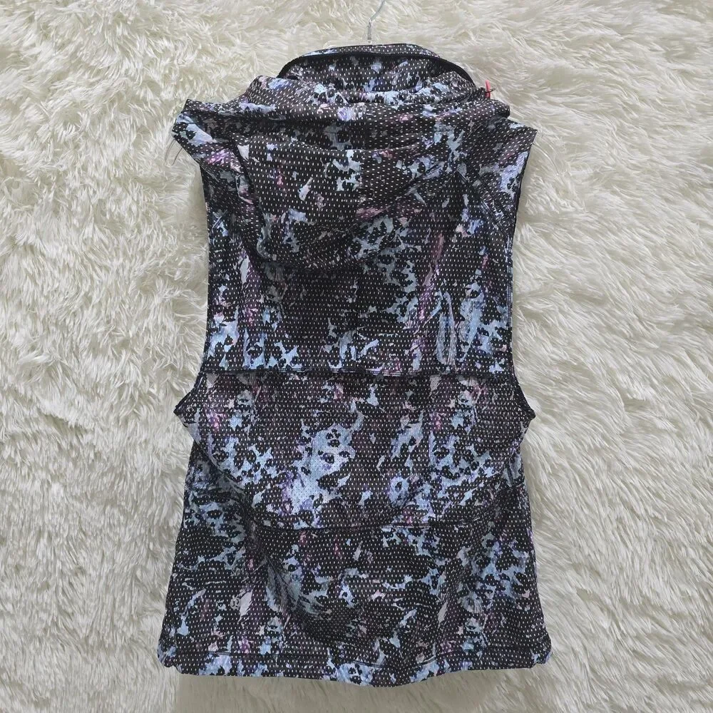 Lululemon Pack It Vest Floral Sport Tranquil Blue Multi Stow Away Zip Hooded 6